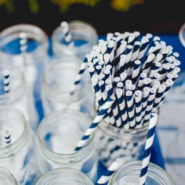 straws